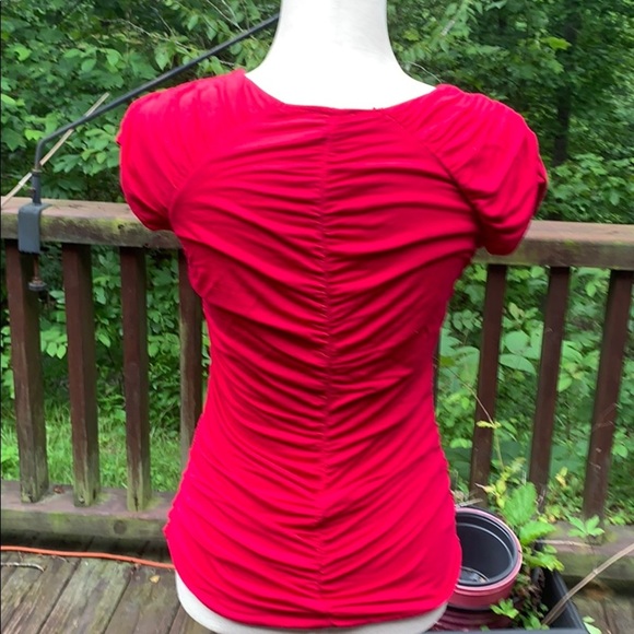 Express short sleeve top red - Picture 2 of 4